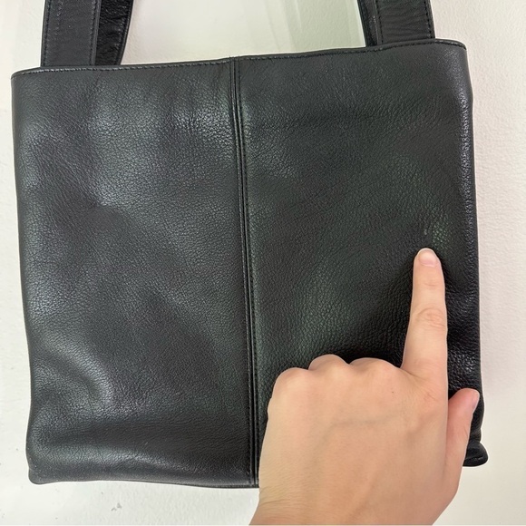 Apostrophe Genuine Leather black Shoulder Bag purse - Picture 4 of 15